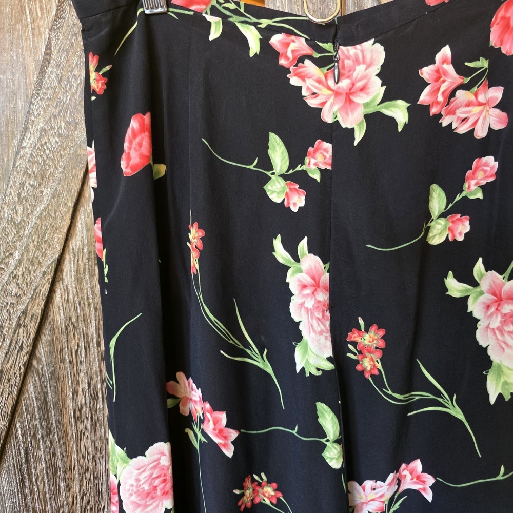 Evan-Piccone Skirt Women's Size 8 Black Multi‎ Color Floral Long 100% Silk - Picture 4 of 5
